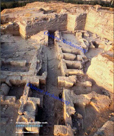 Prehistoria - obrazy - 20151222tuerqi1. Ruiny starożytnego Arlanstepe późniejszy Melid.jpg